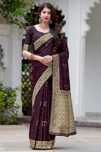 MANJUBAA  MAHAGANGA SILK