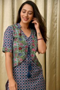 PRISHA PRINTED-SOLID SUIT SET